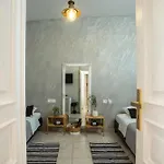 Iriada House Dom wakacyjny