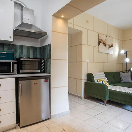 Nyaraló Iriada House