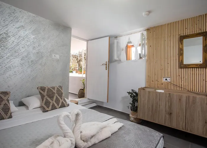 Nyaraló Iriada House Rhodes City