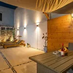 Holiday home Iriada House