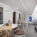 Holiday home Iriada House
