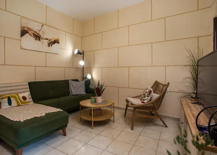 Iriada House Tatil Evi Rhodes City