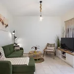 Iriada House
