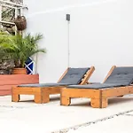 Nyaraló Iriada House