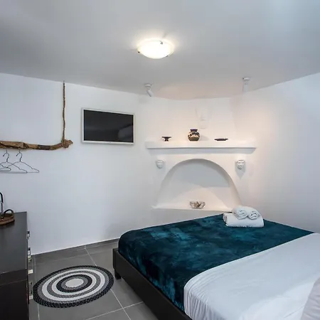 Iriada House Tatil Evi *