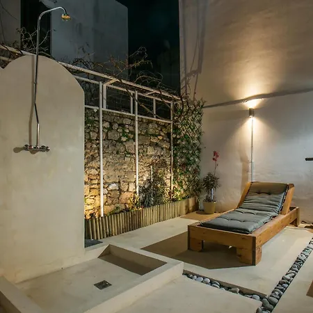 Iriada House Tatil Evi *